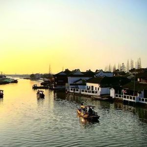 Meet your Posher, Jose